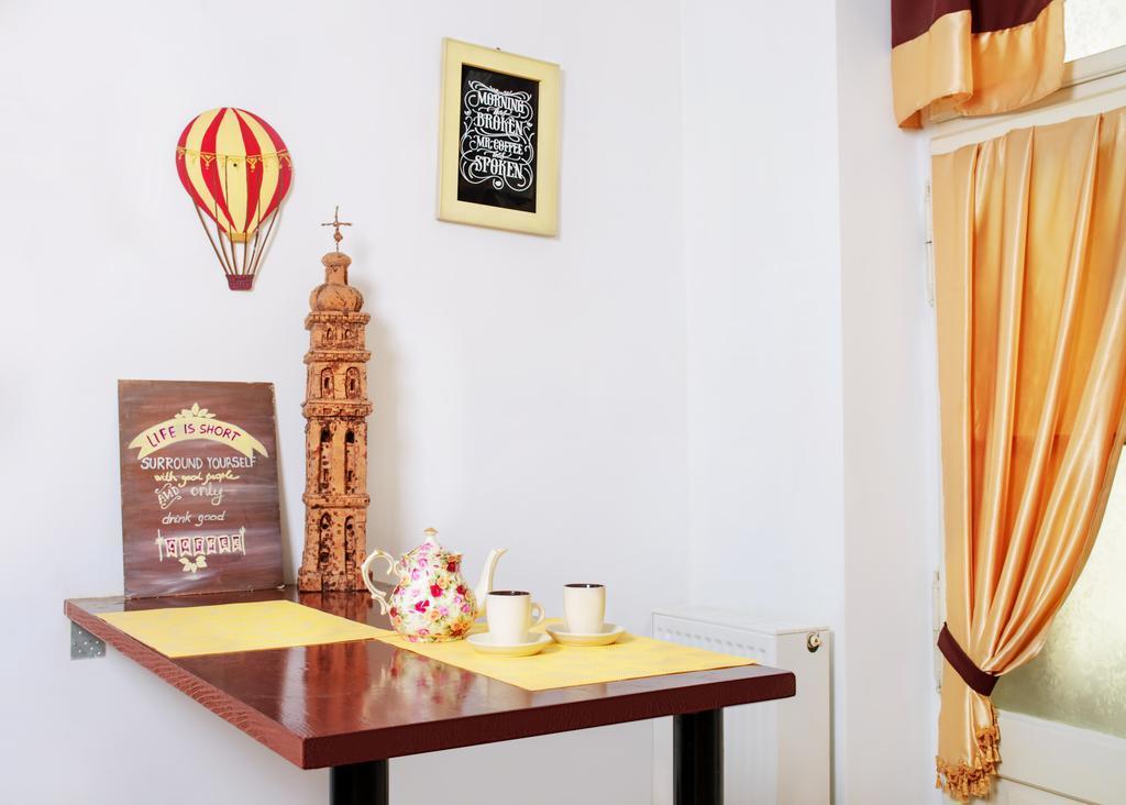 Coffee Home Hostel إلفيف المظهر الخارجي الصورة