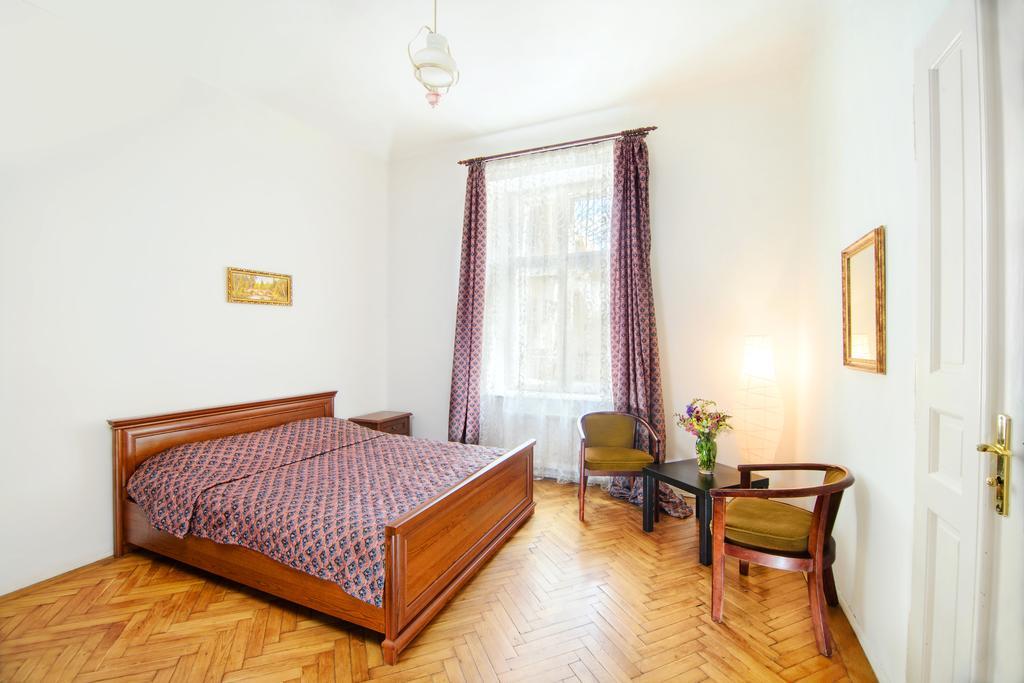 Coffee Home Hostel إلفيف الغرفة الصورة